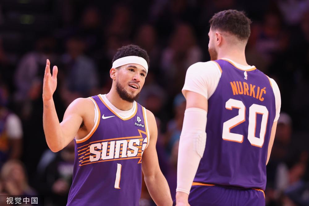 依旧处于 依旧处于