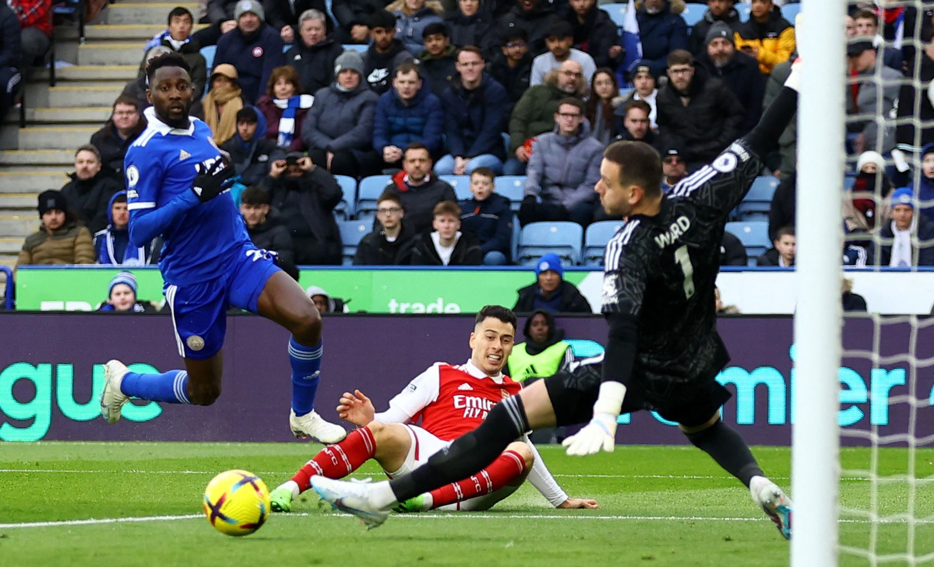 通过冥想和 通过冥想和