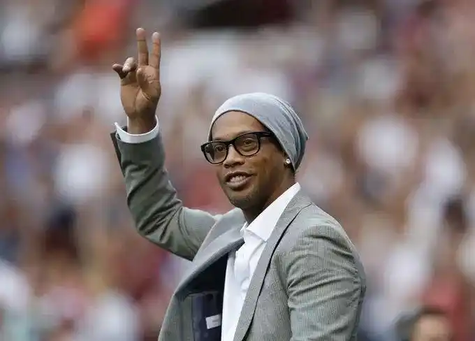 随着中国政 随着中国政